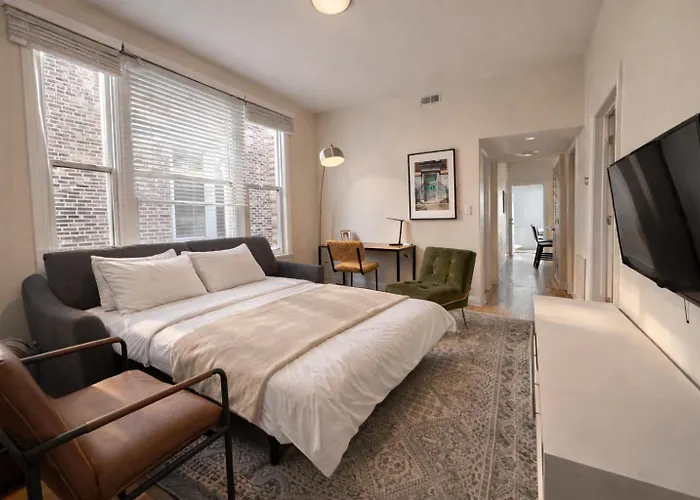 Flexhome Wicker Park - Stylish 2br - Sleeps 6 Chicago
